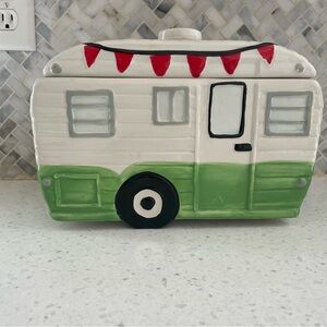 World Market Retro Vintage RV Happy Camper Trailer Ceramic Cookie Jar